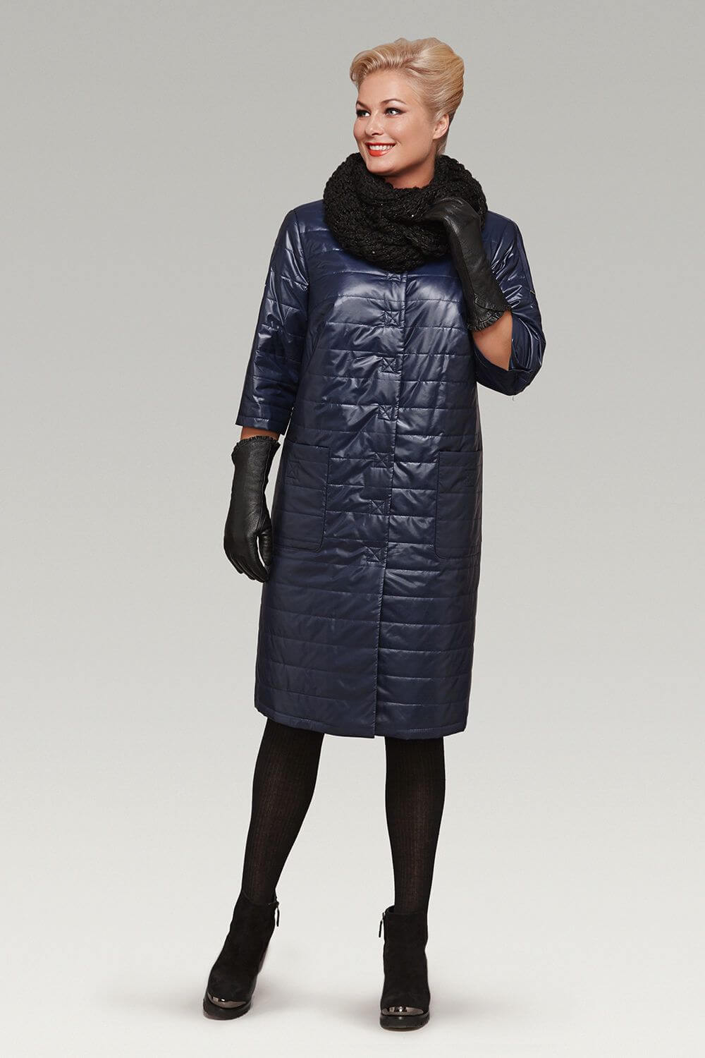 Стеганое женское демисезонное пальто с кожаными перчатками - Блог | Фаворитти